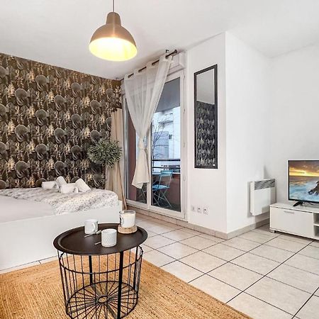 Homey Wild - Proche Gare Et Tram - Proche Centre - Balcon Prive - Parking Prive - Wifi Gratuit Annemasse Exterior foto